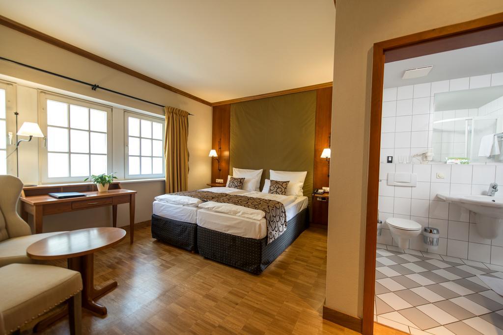 Berghotel Эйзенах Номер фото